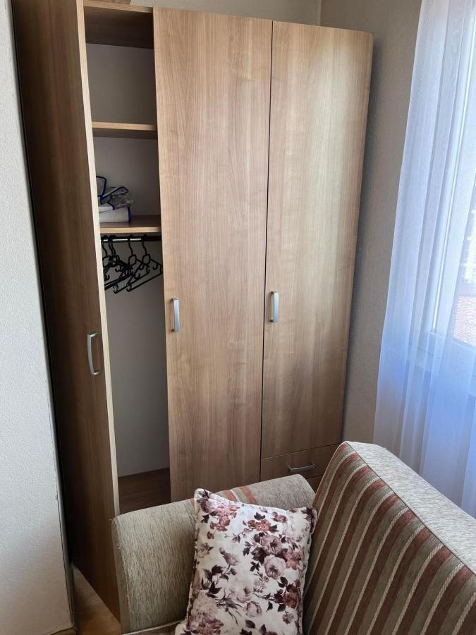 Centrum Apartments Prishtinë Ngoại thất bức ảnh